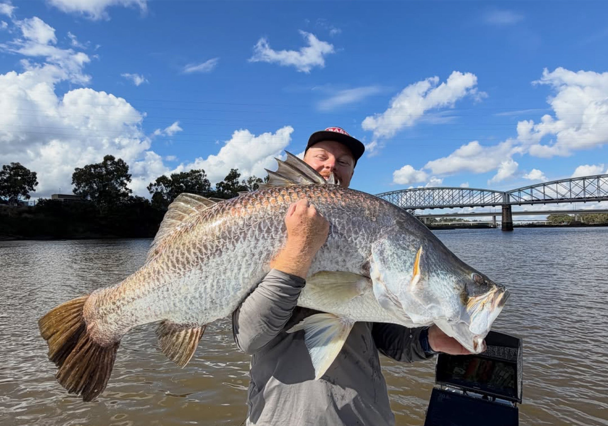 Team Samaki Claims Inaugural Samaki Saltwater Barra Open Victory with Fish of a Lifetime